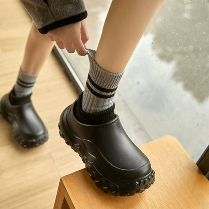 Furry Bang - MissMojo's