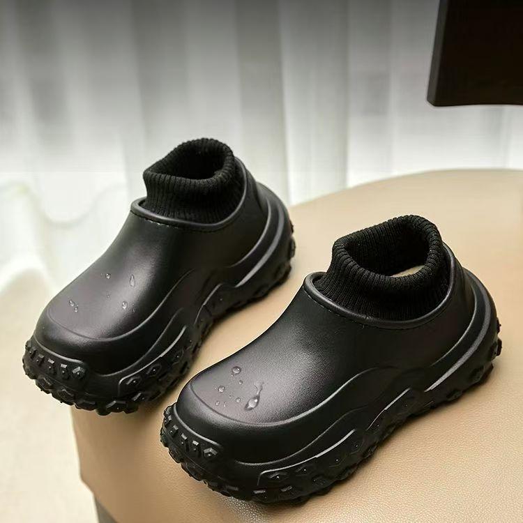 Furry Bang - MissMojo's